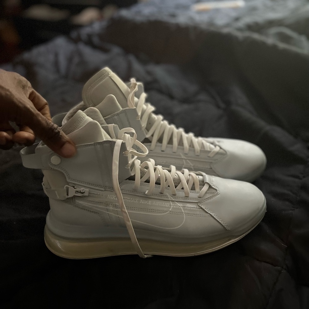Nike 720 Air Max no box